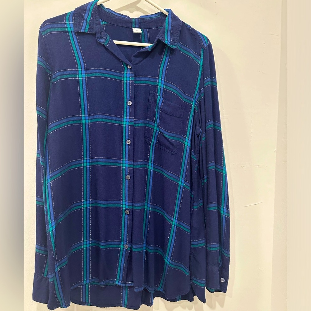 Old Navy Large (Tall) button down shirt. Blue/Green